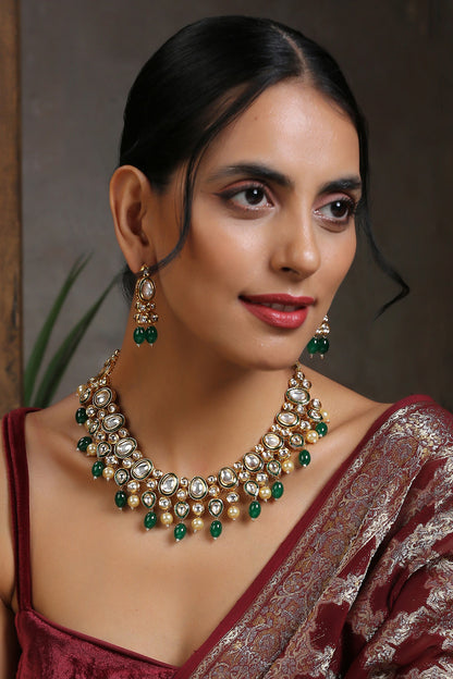 Kundan Embellished Choker Set 