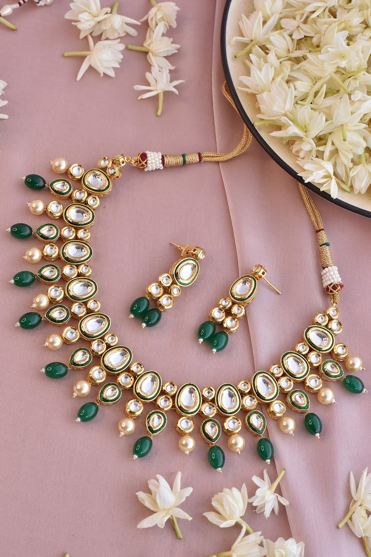 Kundan Embellished Choker Set 