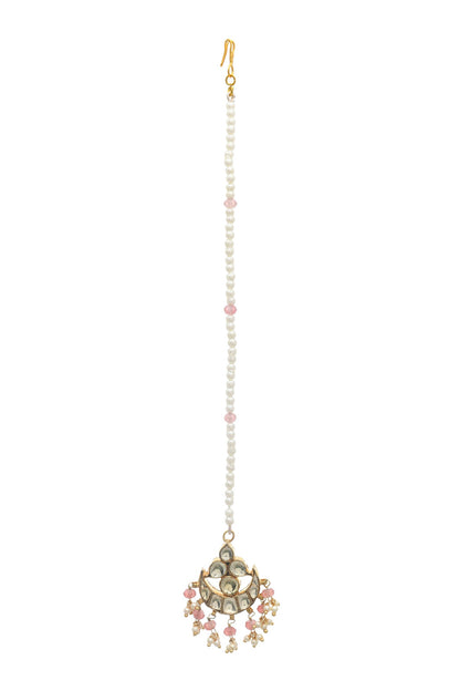 Peach Embellished Geometric Maangtikka 