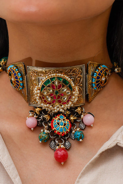 Dual Toned Carved Work Choker Set 