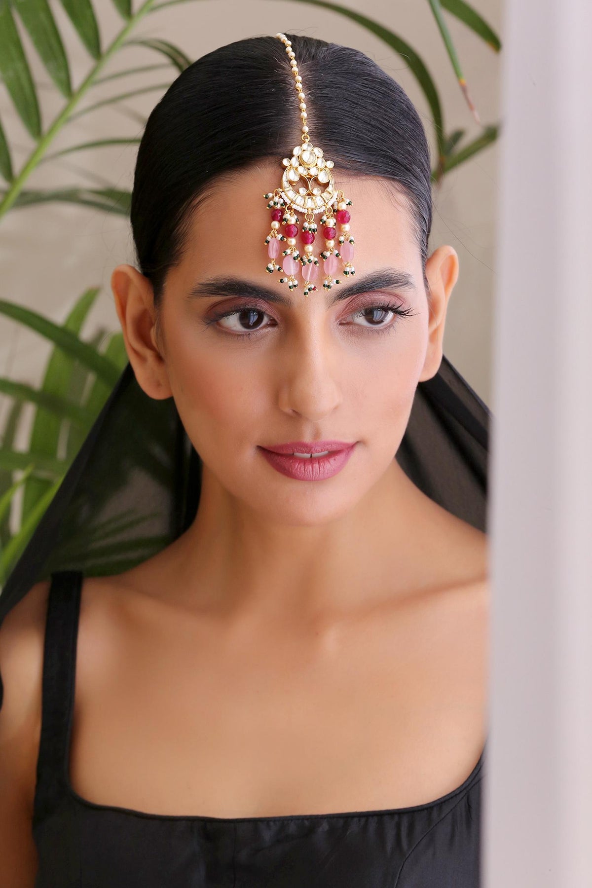 Floral Kundan Maangtikka 