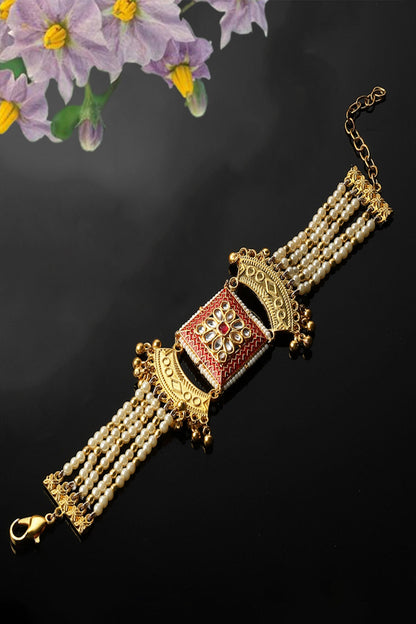 Pearls Embellished Bracelet 