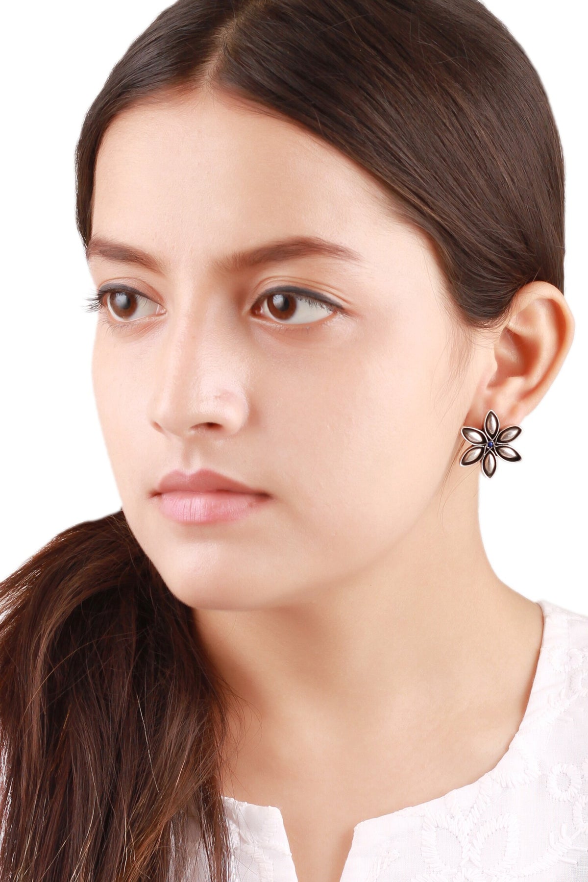 Carved Floral Ear Studs 