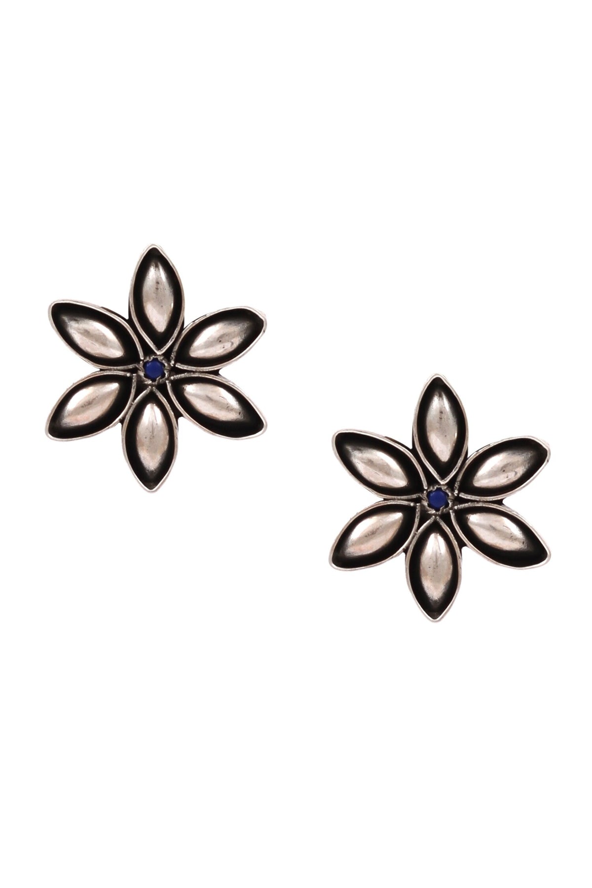 Carved Floral Ear Studs 