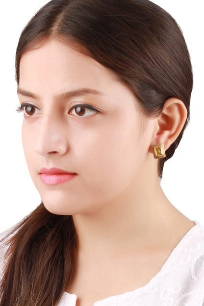 Stone Ear Studs 