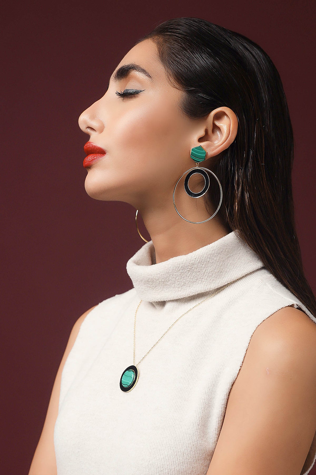 Alyssa Stone Embellished Pendant Necklace 