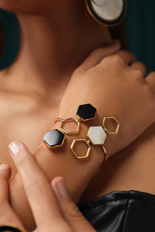 Illeana Hand Cuff 