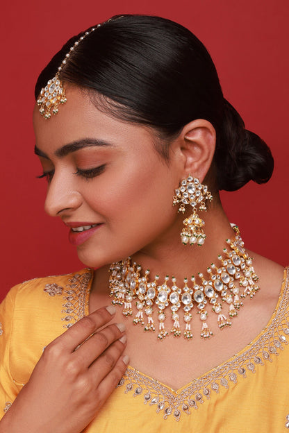Cut Work Choker Necklace Set 