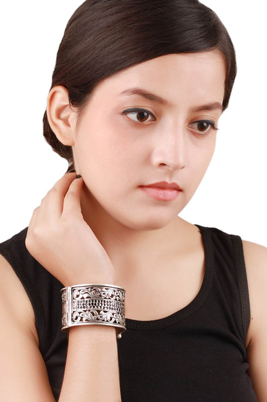 Floral Cutwork Silver Bracelet 