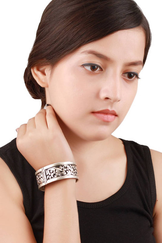 Handcrafted Cutwork Bracelet 
