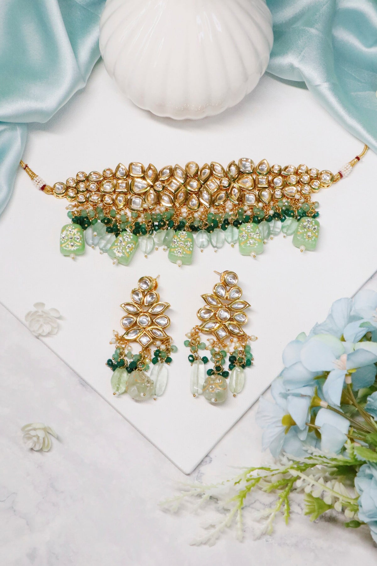 Kundan Embellished Choker Set 