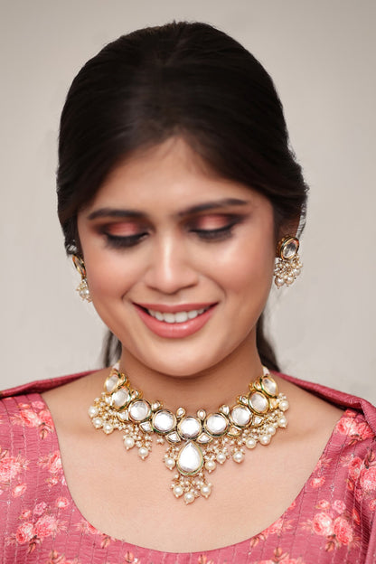 Kundan Stone Embellished Necklace Set 