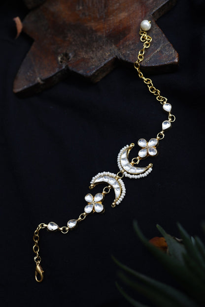 Kundan & Pearls Gold Bracelet 