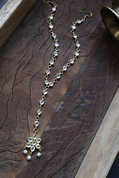 Gold Kundan Pearl Mathapatti 