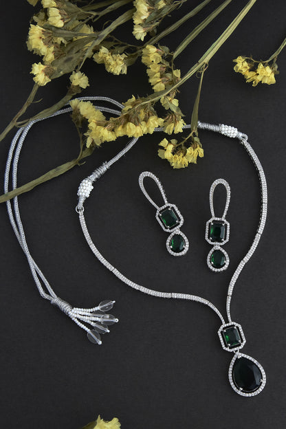 Emerald Drop Studded Necklace Set 