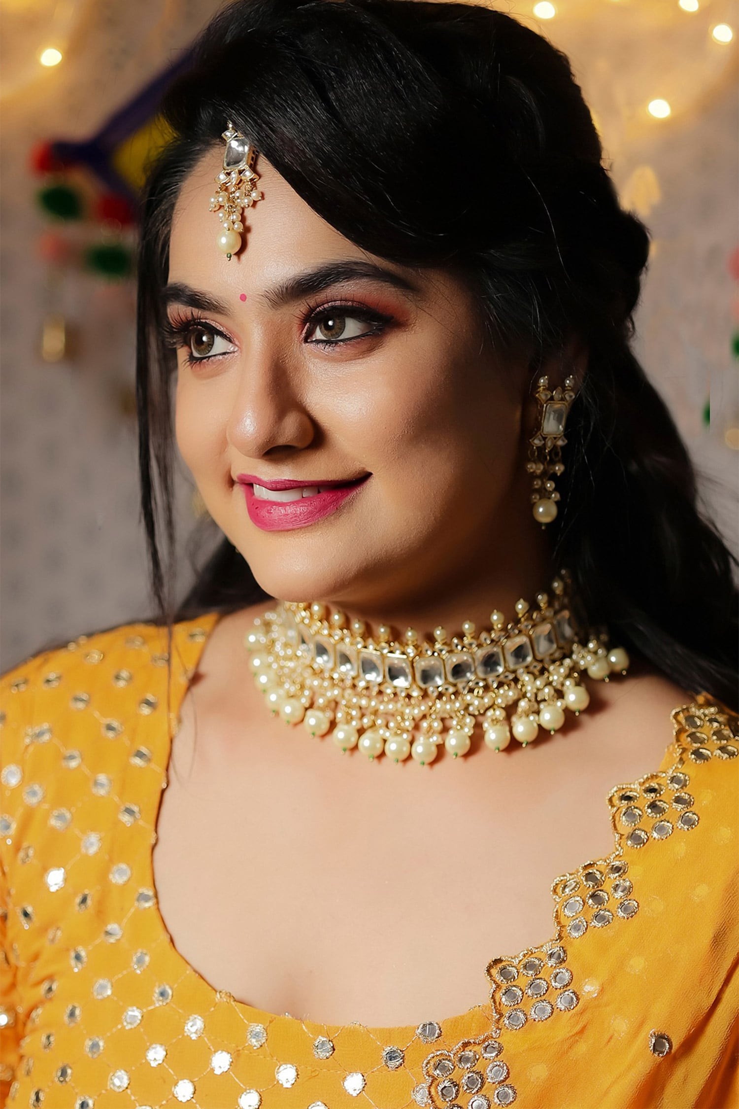 Pearl Embellished Choker Set 