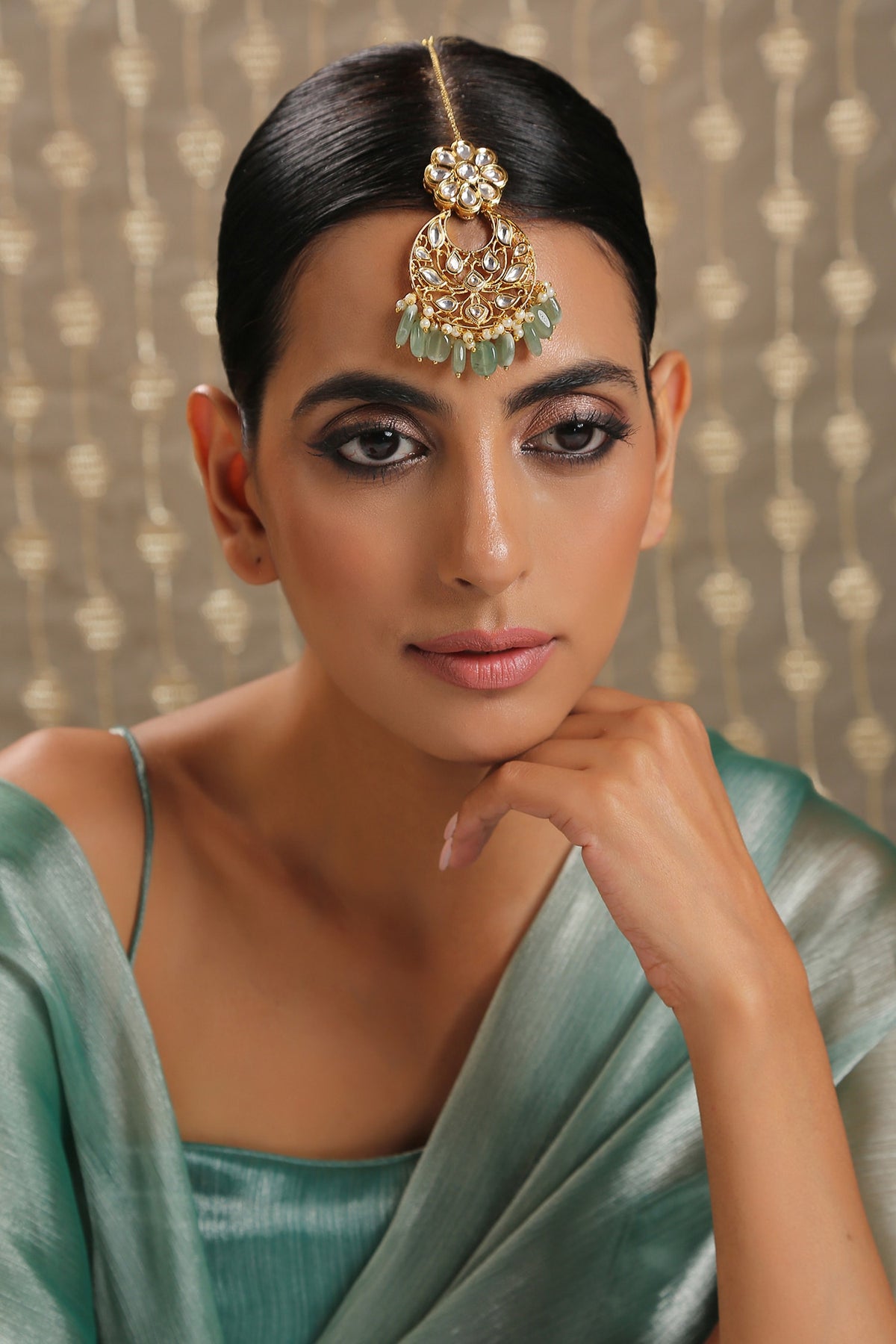 Green Kundan Maangtikka
 