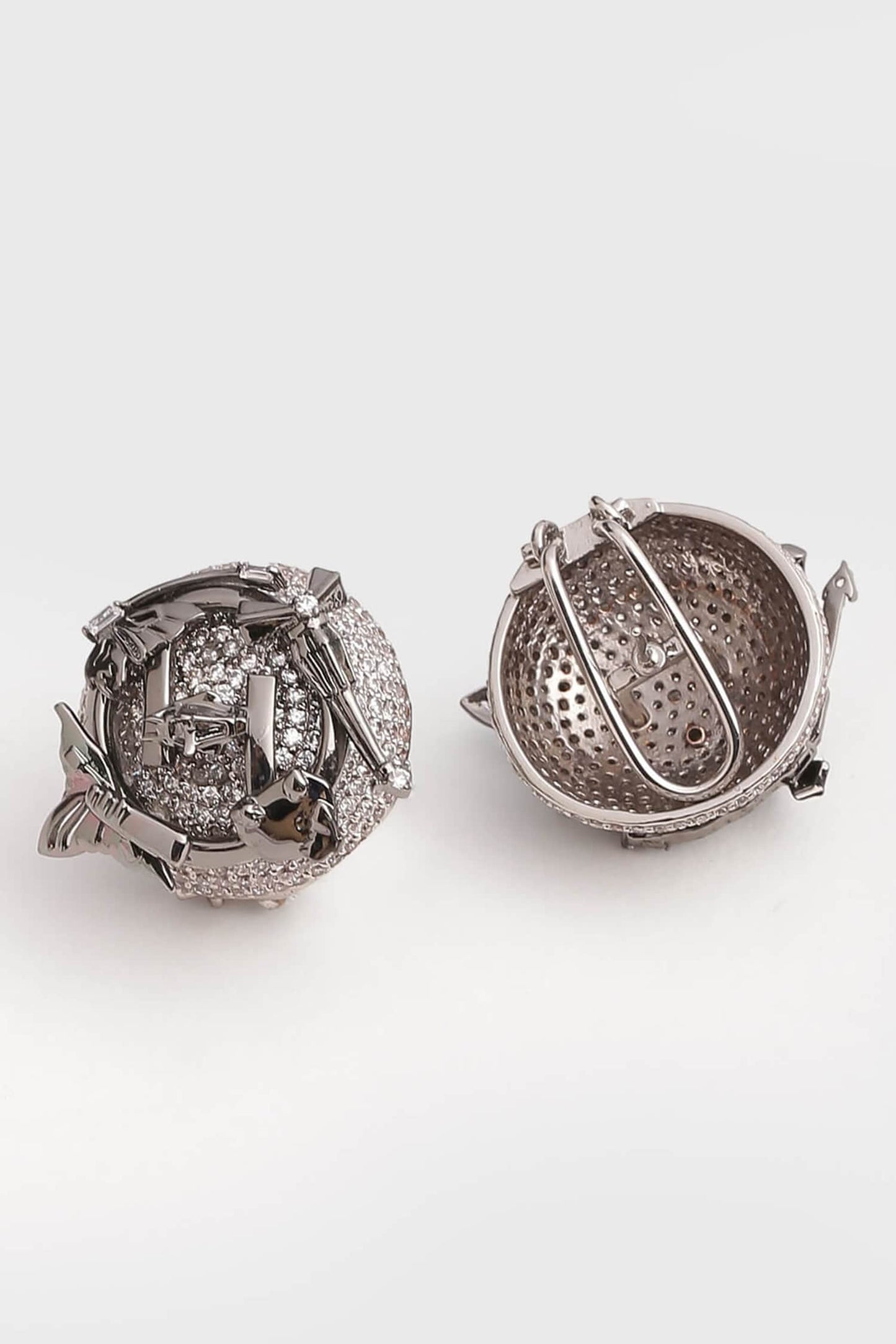 Cutwork Crystal Dome Studs 