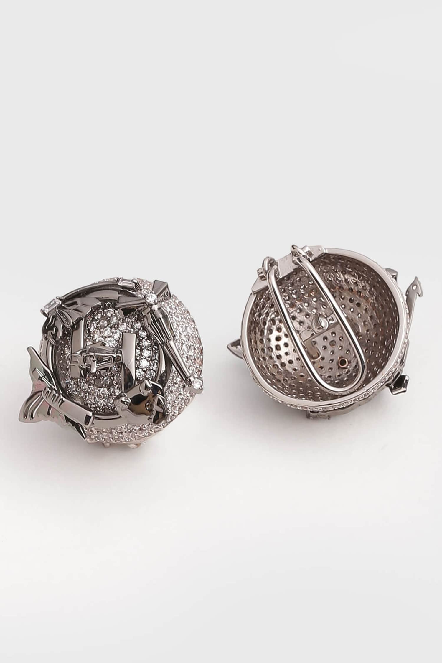 Cutwork Crystal Dome Studs 