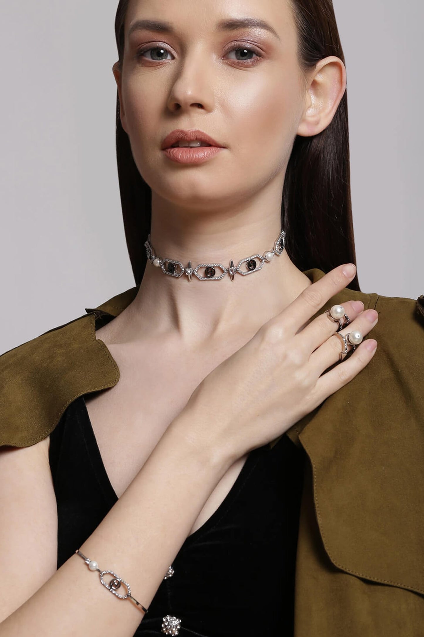 Crystal Geometric Choker 