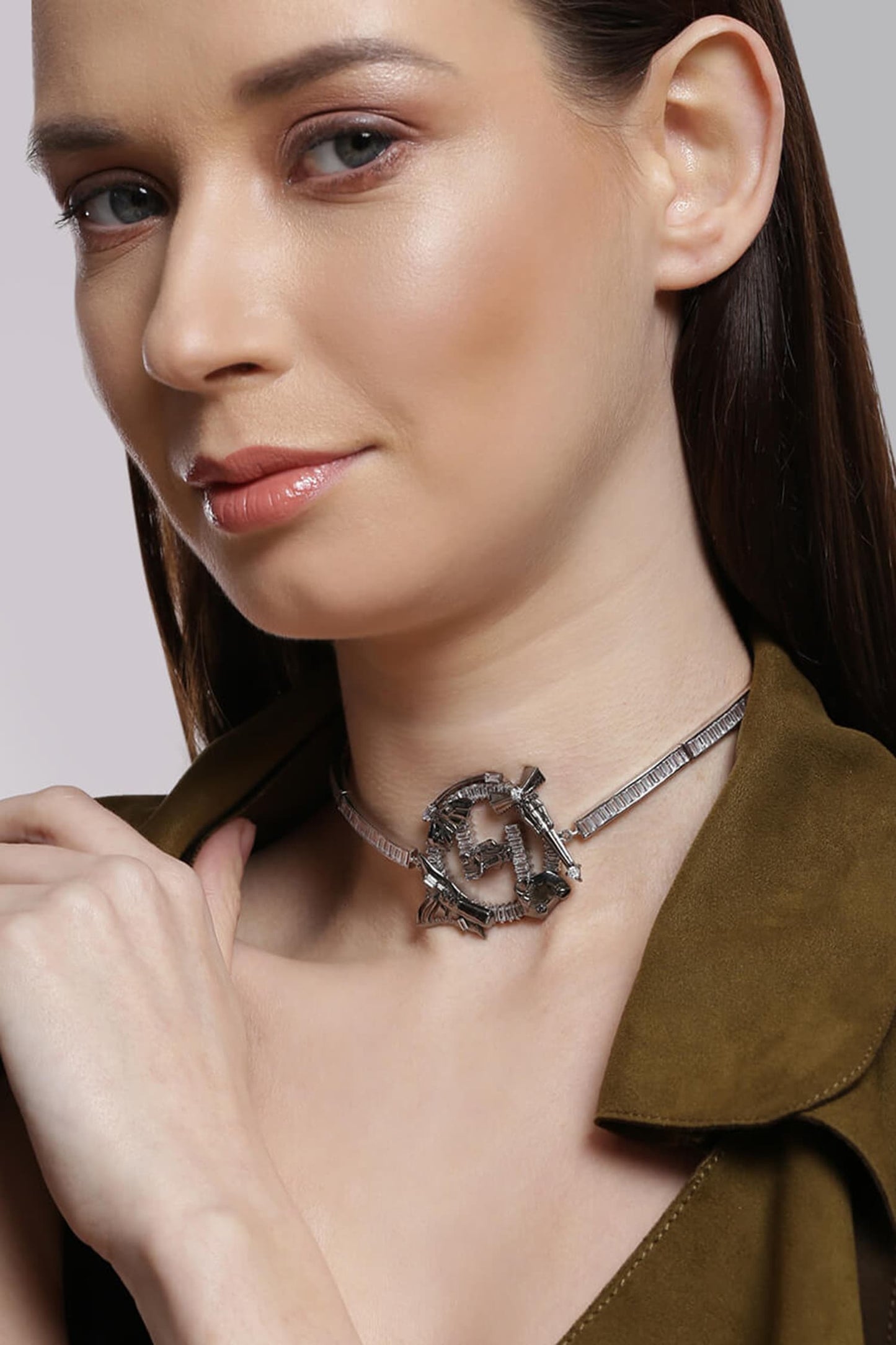 Crystal Pendant Choker 