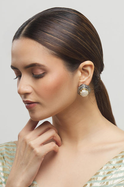 Bead Stud Earrings 
