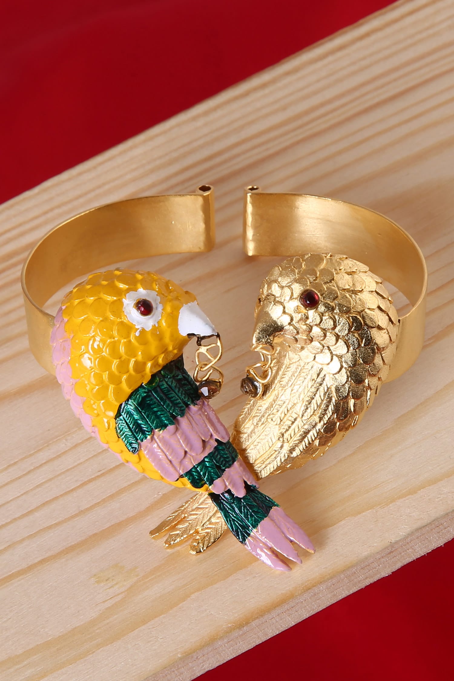 Dual Bird Ornamented Bracelet 