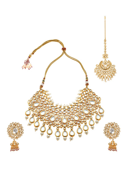 Kundan Pearl Embellished Jewellery Set 