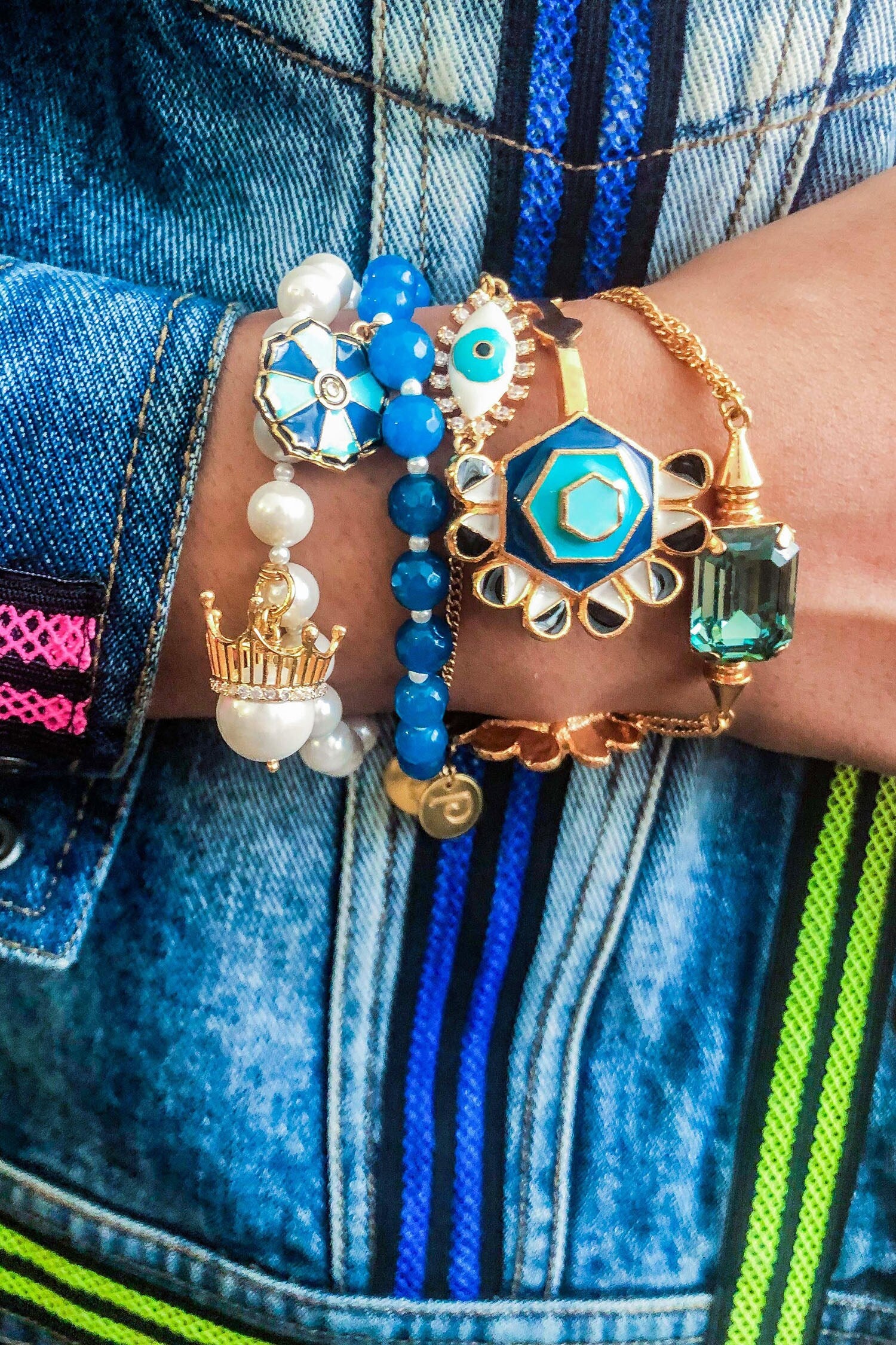 Gold Flower Charm Bracelet 