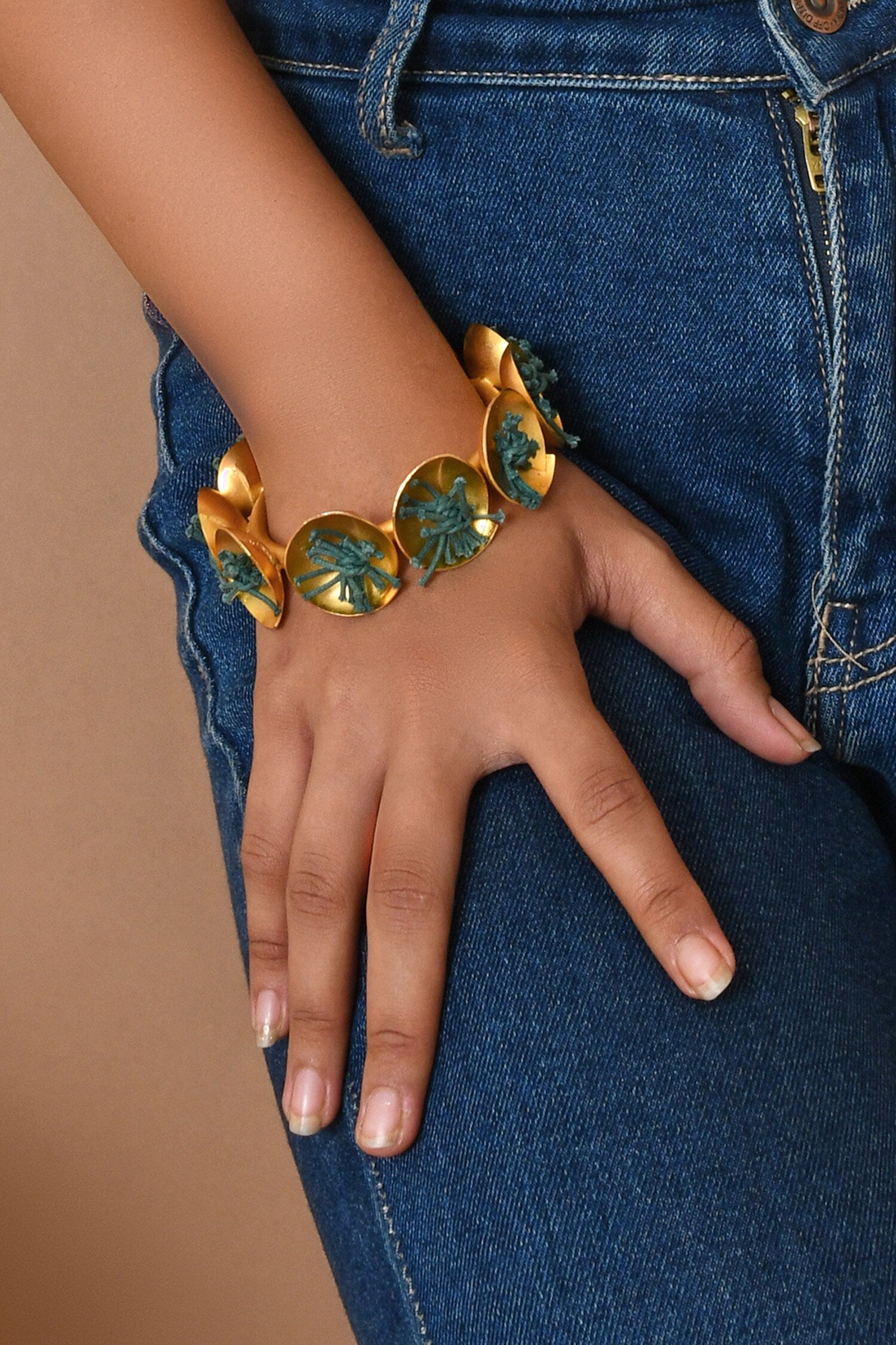 Gold Geometric Circular Bracelet 