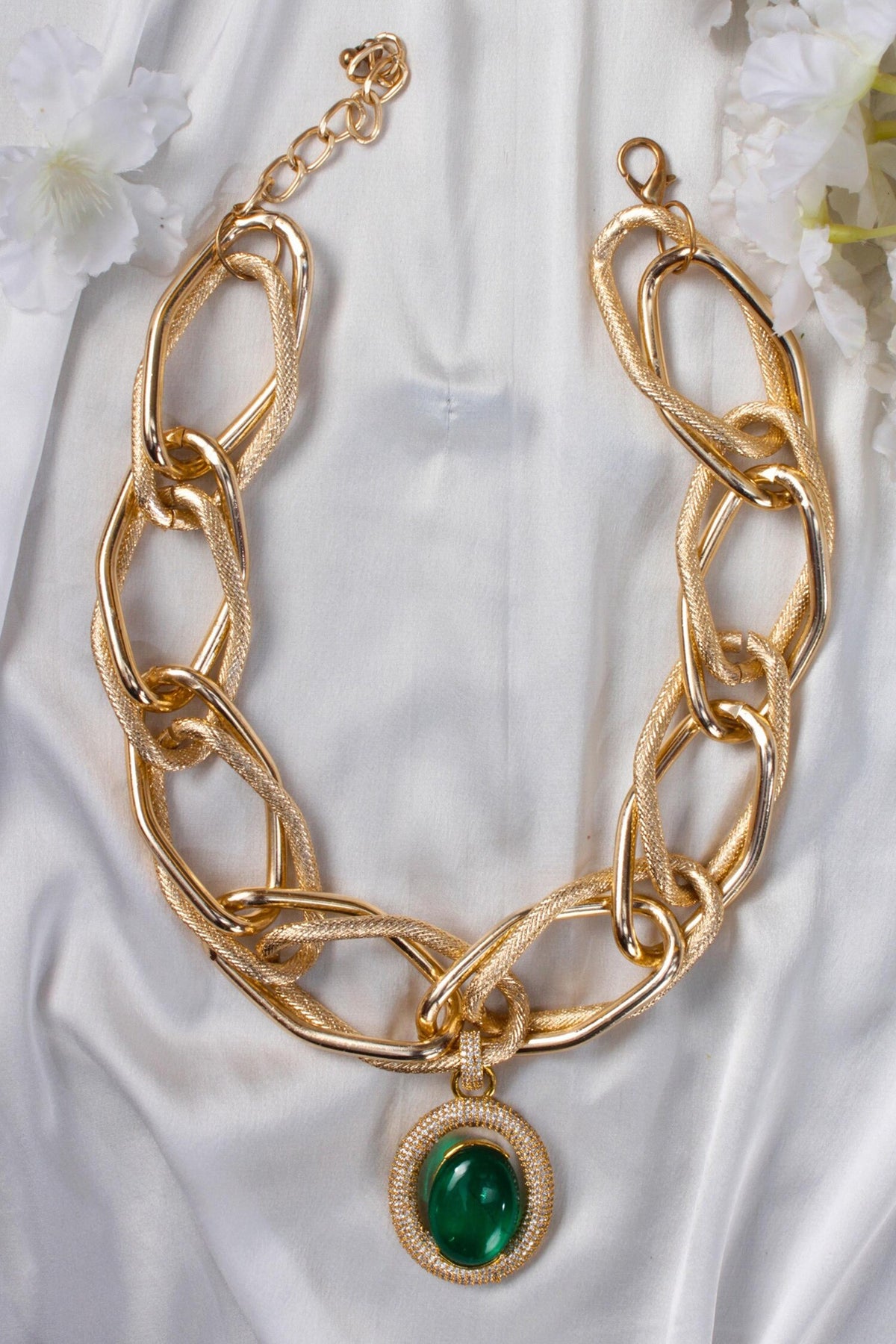 Stone Embellished Necklace 