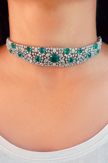 Zamarrud Emerald Embellished Choker Set 