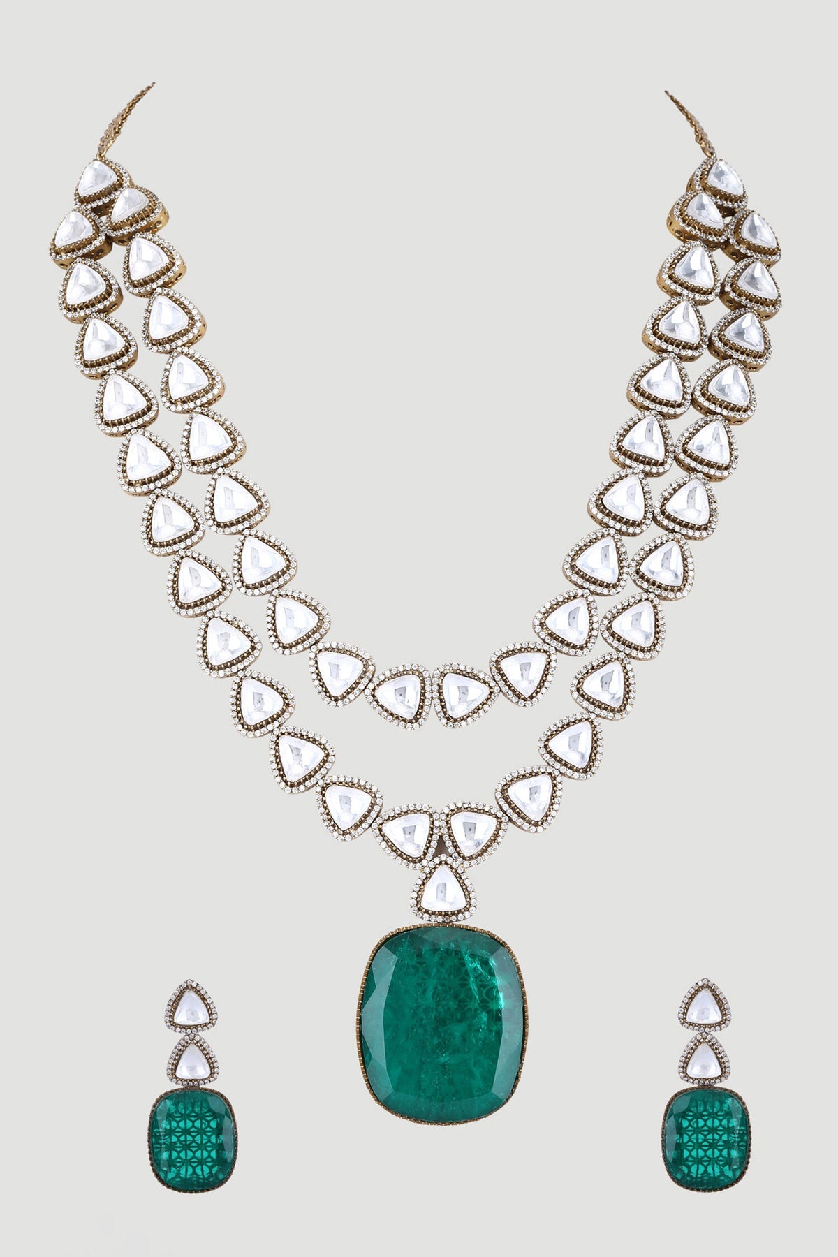 Zircons Embellished Necklace Set 