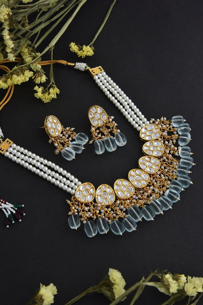 Kundan & Pearls Embellished Necklace Set 