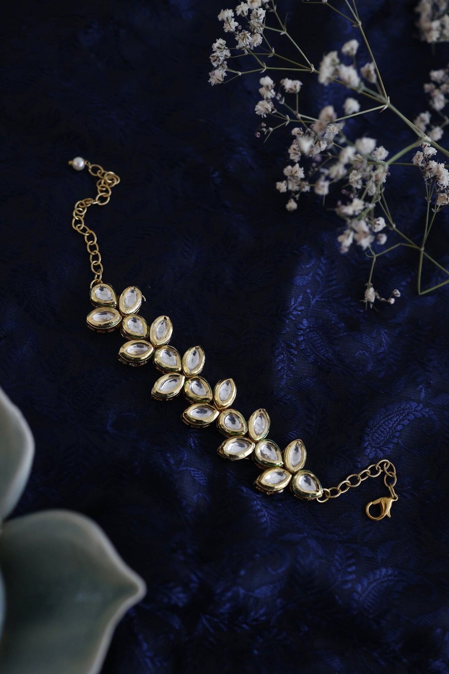 Kundan Embellished Cut Work Bracelet 