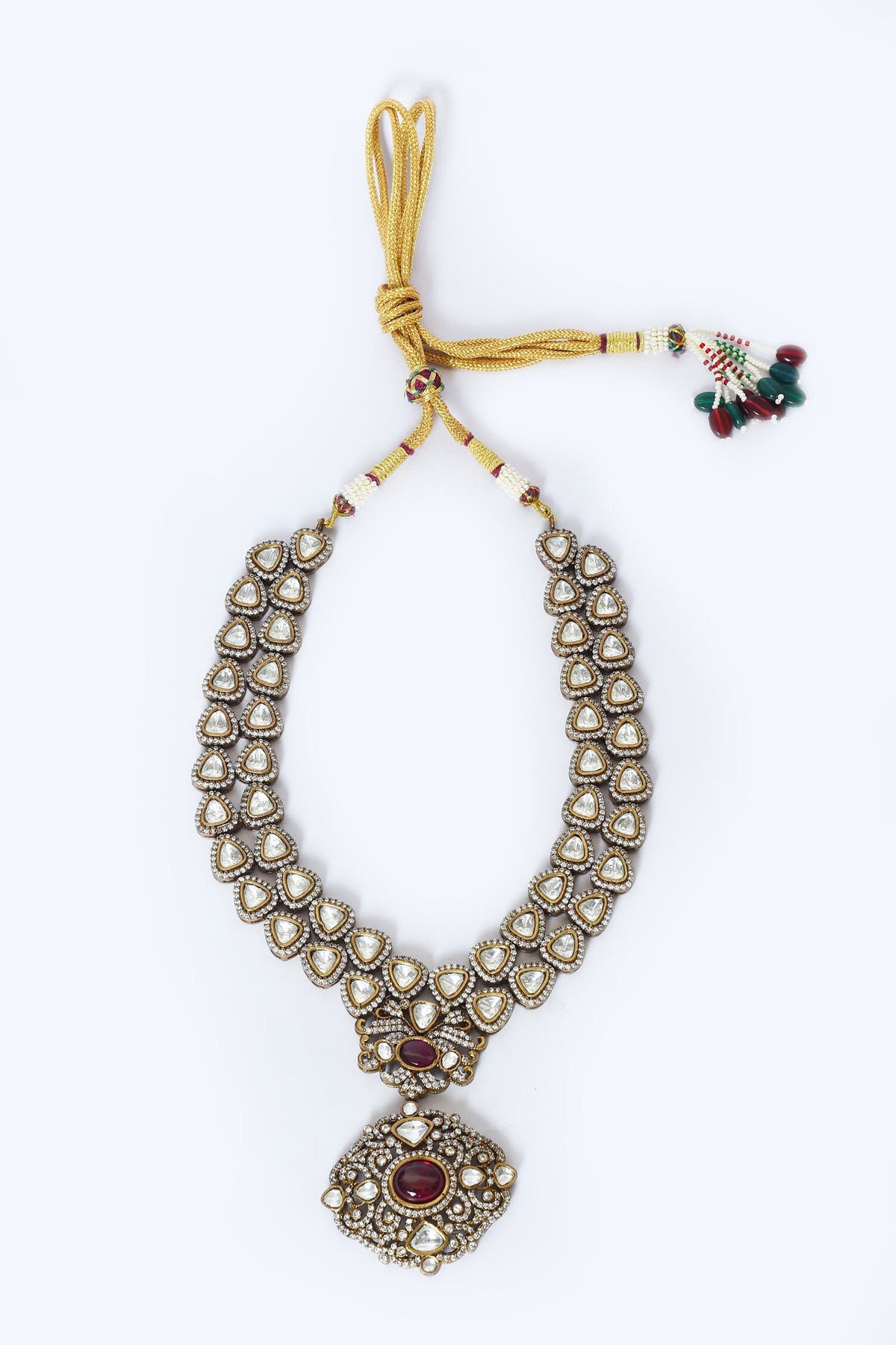 Kundan Embellished Pendant Necklace Set 