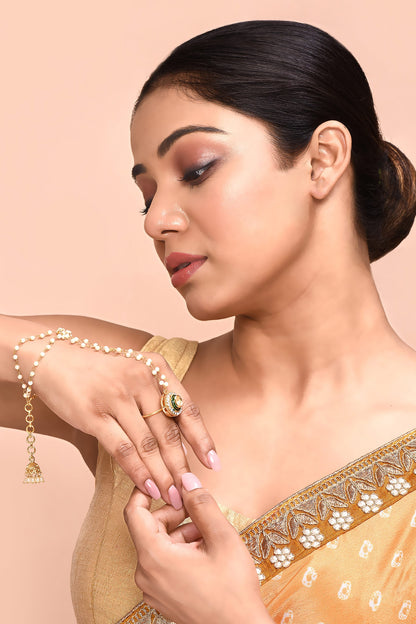 Pearl Multistrand Hathphool 