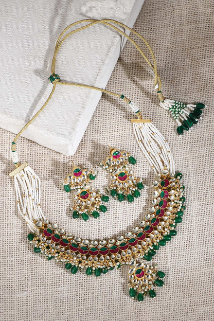 Kundan Embellished Pendant Choker Set 