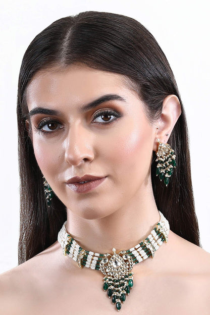 Kundan Embellished Pendant Choker Set 