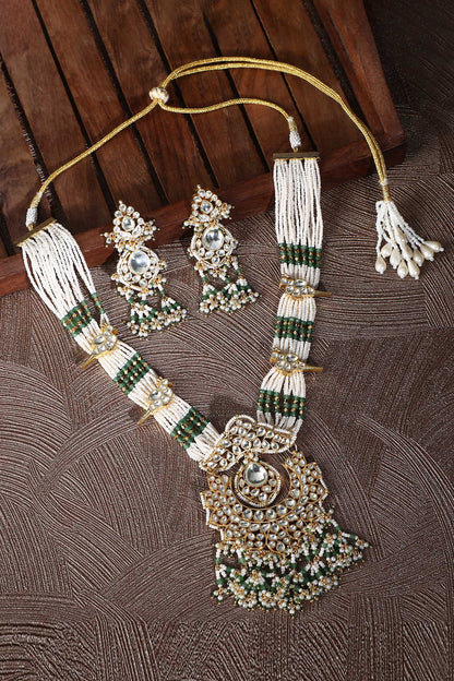 Stone Embellished Pendant Necklace Set 