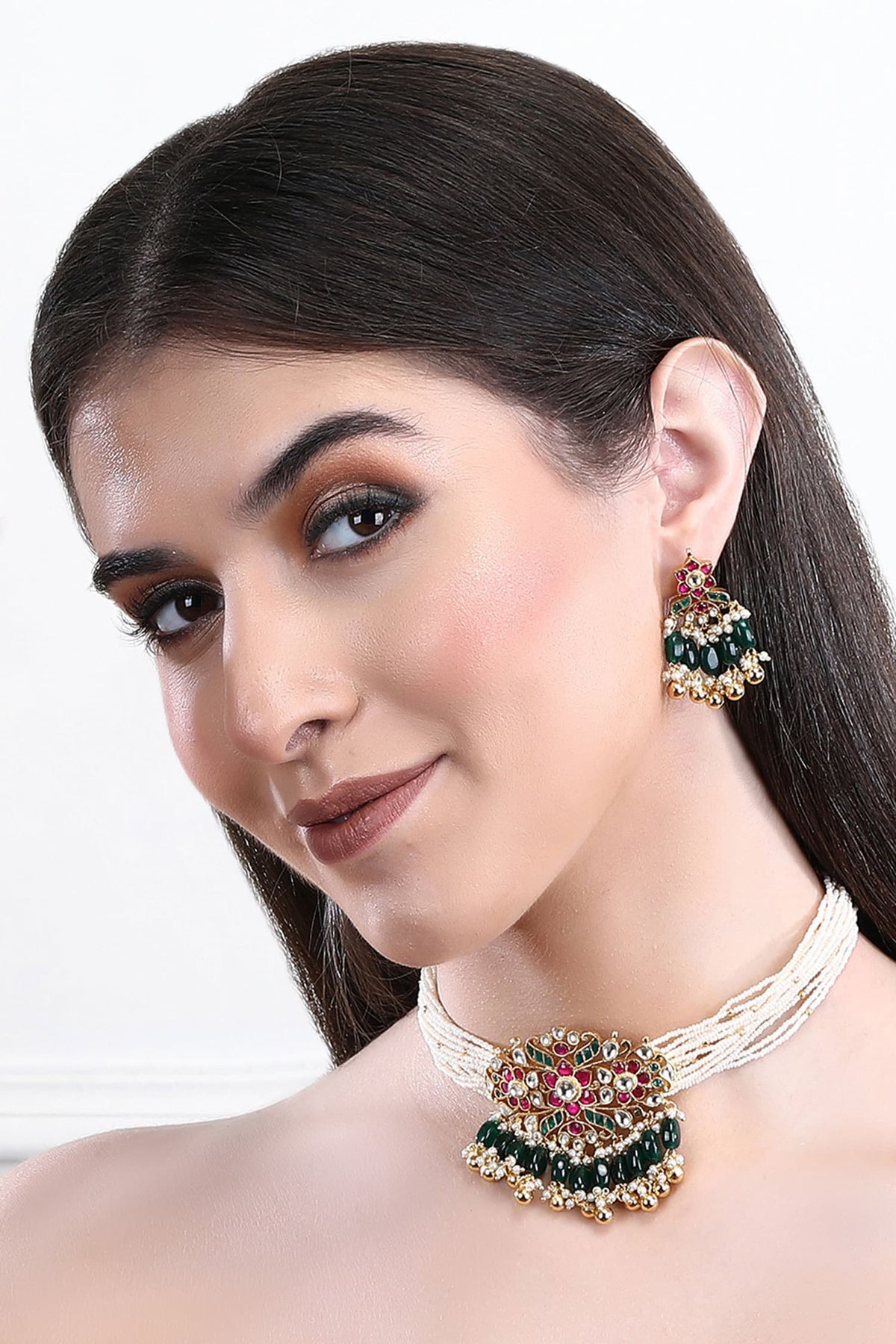 Kundan Studded Pendant Choker Set 