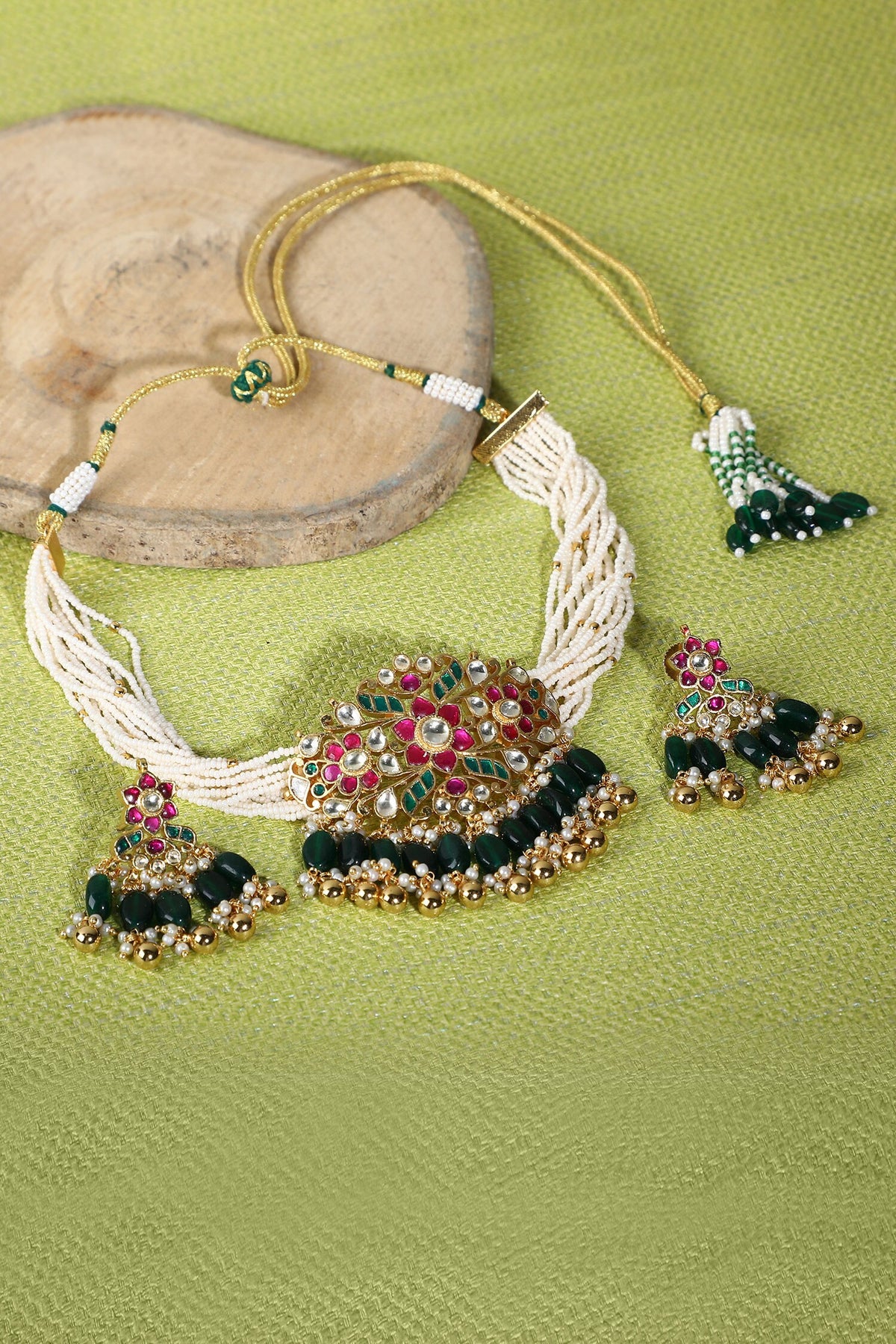 Kundan Studded Pendant Choker Set 