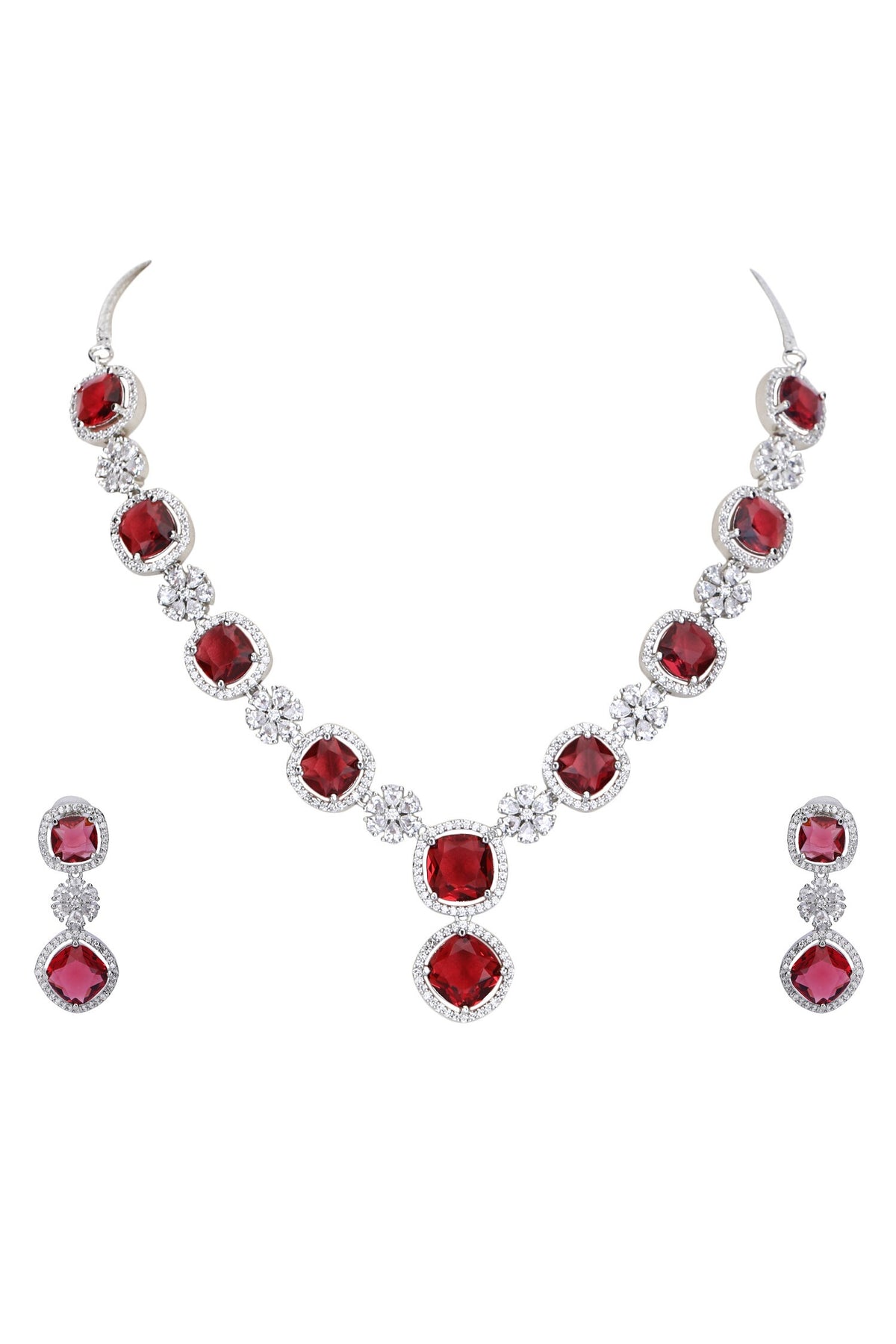 Zircon Embellished Necklace Set 