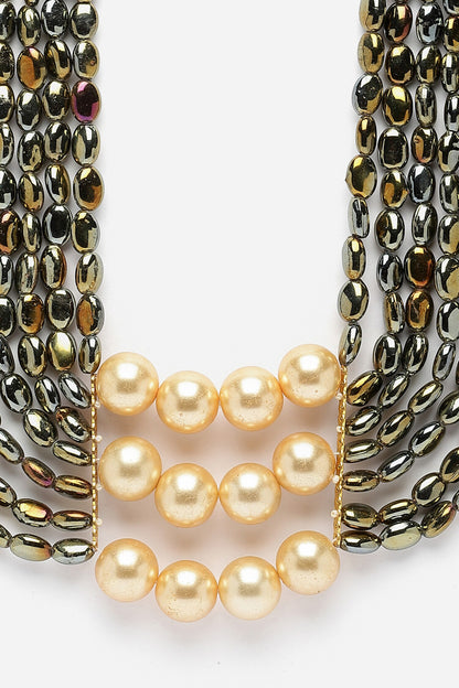 Pearls & Natural Stone Embellished Necklace 