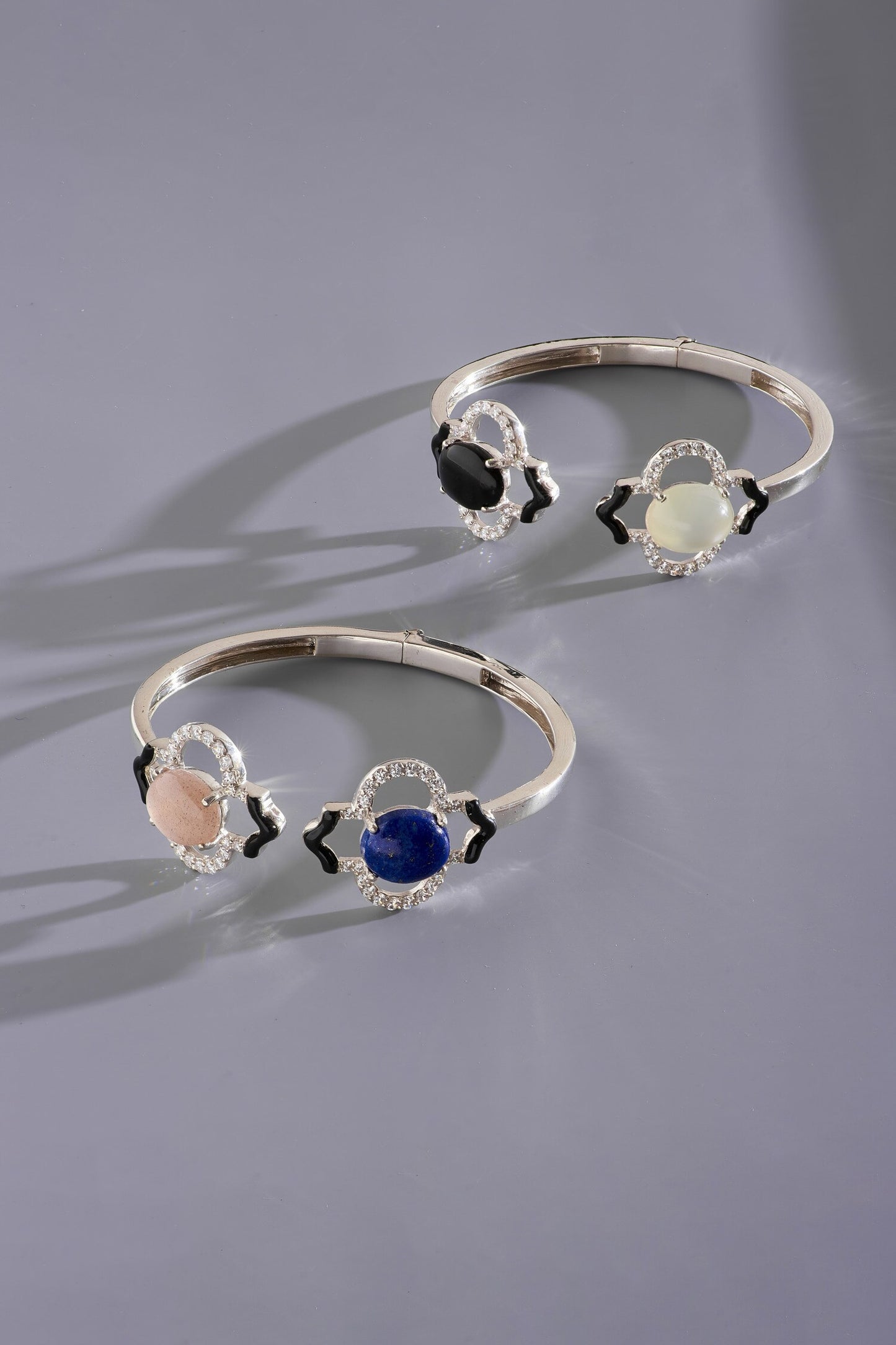 Mughal Jaal Embellished Bracelet 