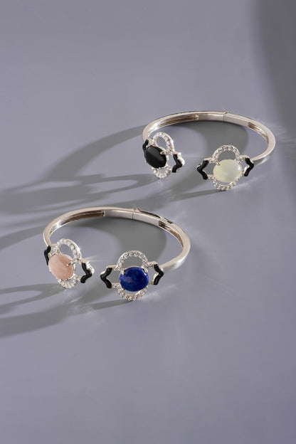 Mughal Jaal Embellished Bracelet 