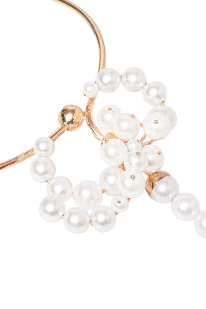 Pearl Embellished Necklace 