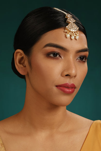 Pearl Embellished Layered Maangtikka 