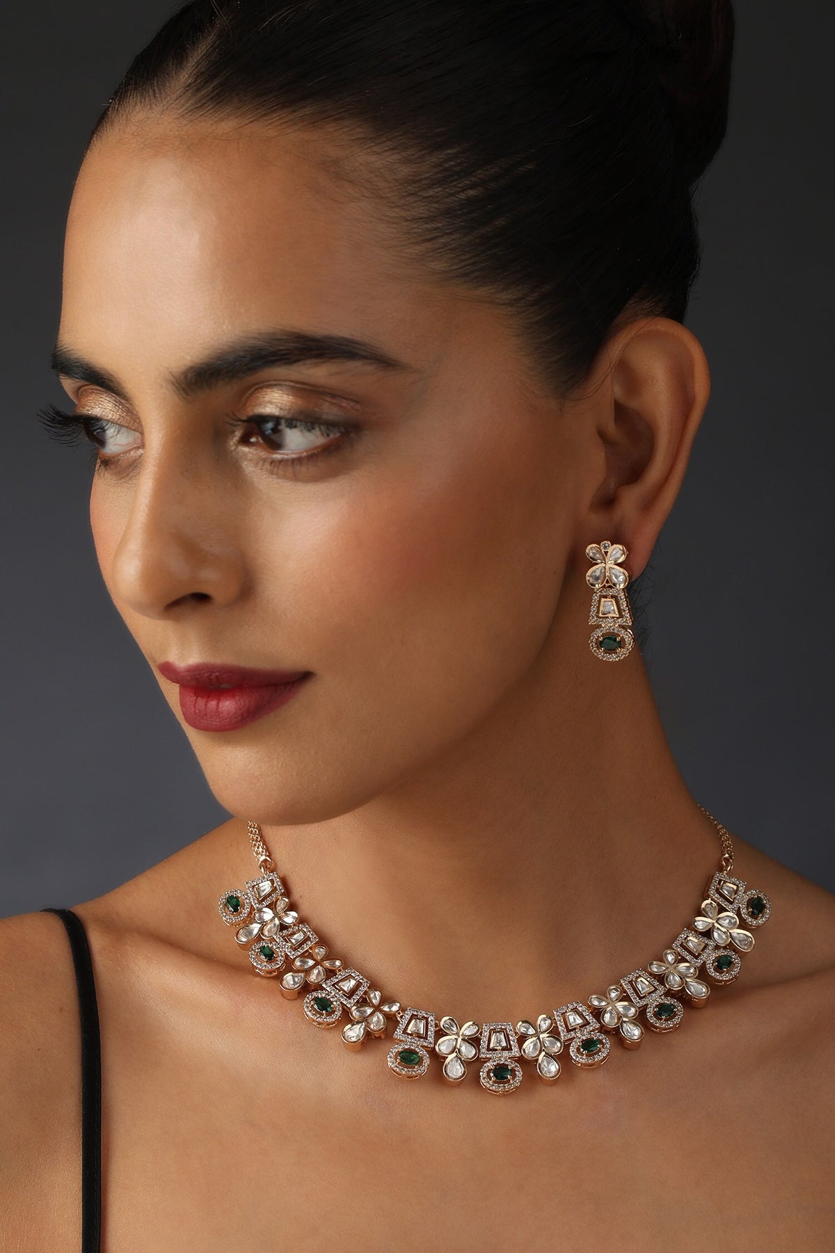 Uncut Polki Embellished Floral Necklace Set 