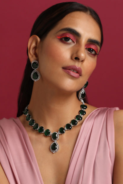 Emerald Studded Necklace Set 